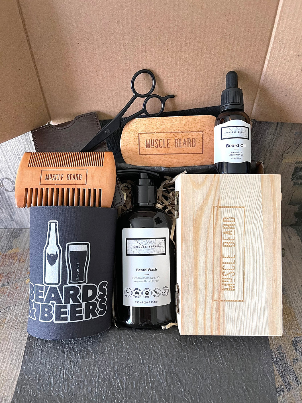 Ultimate beard and beer pack